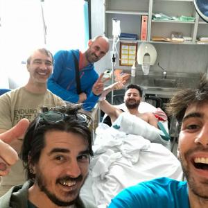 32702598 2158388930844355 5370316532985364480 N